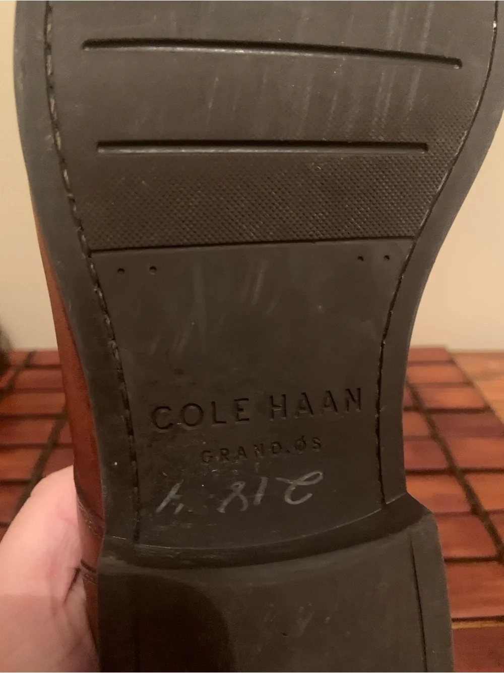 Cole Haan Men's Leather Derby in Tan Brown size 10